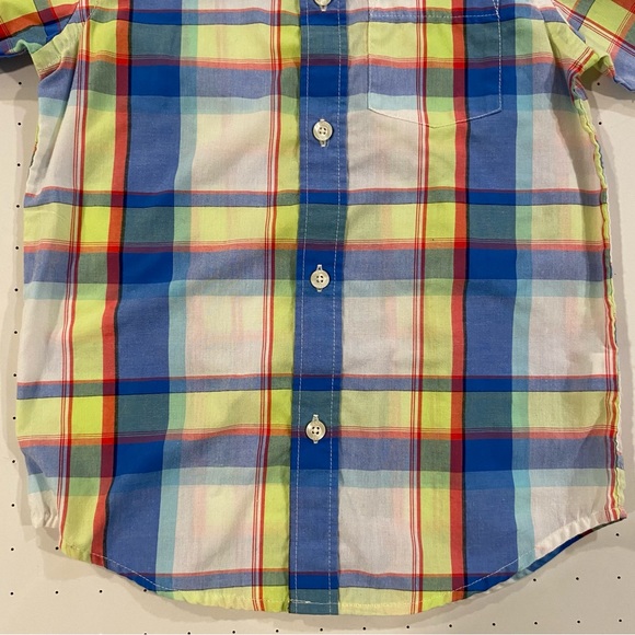 GapKids Boys Size XS (4/5) Button Down Short Sleeve Regular Fit Shirt - Picture 7 of 13